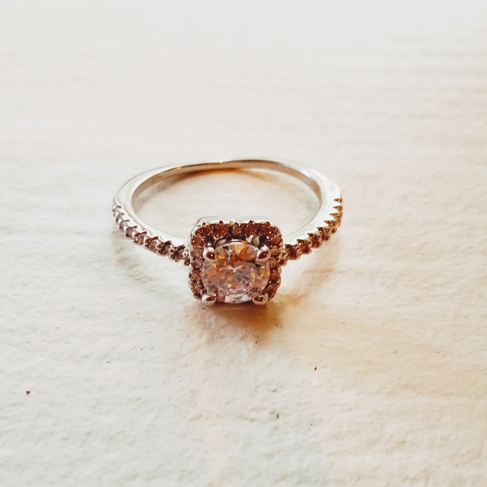 Size 8 ring